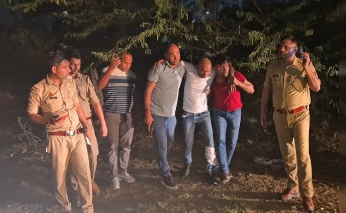 ग्रेटर नोएडा: पुलिस और बदमाशों के बीच एनकाउंटर, फायरिंग में एक बदमाश को लगी गोली