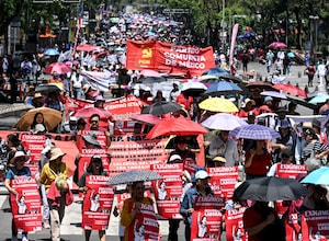 Mexicos Teachers Threaten Strike During FIFA World Cup 2026