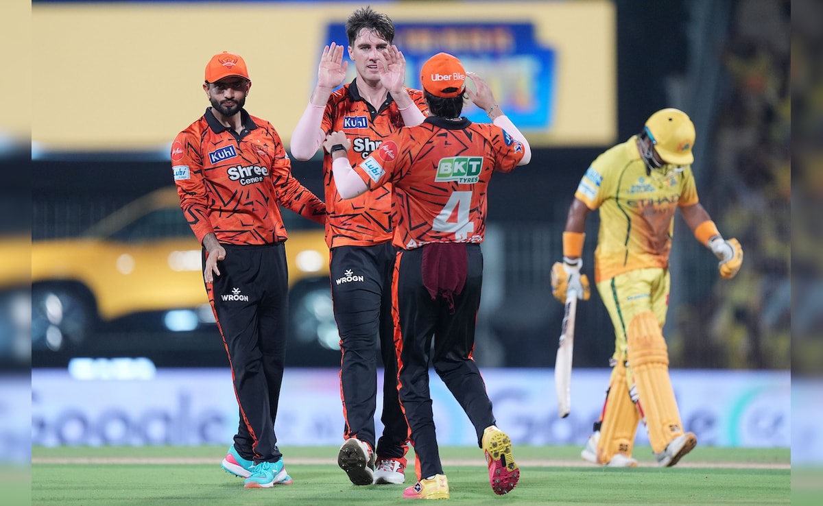 CSK vs SRH LIVE Score, IPL 2026:चेन्नई ने हैदराबाद को दिया 181 का लक्ष्य, CSK की हार से दो टीमों को मिलेगा प्लेऑफ का टिकट