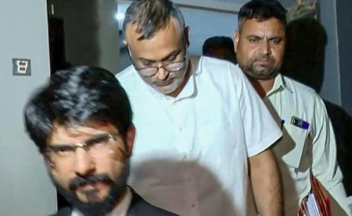 विनेश चंदेल विनेश चंदेल