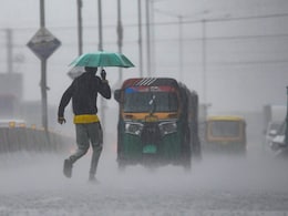 Rain Alert: बस कुछ घंटे इंतजार, आने वाली है बारिश, दिल्ली-यूपी से बिहार-राजस्थान तक होगी बारिश, आंधी का भी अलर्ट