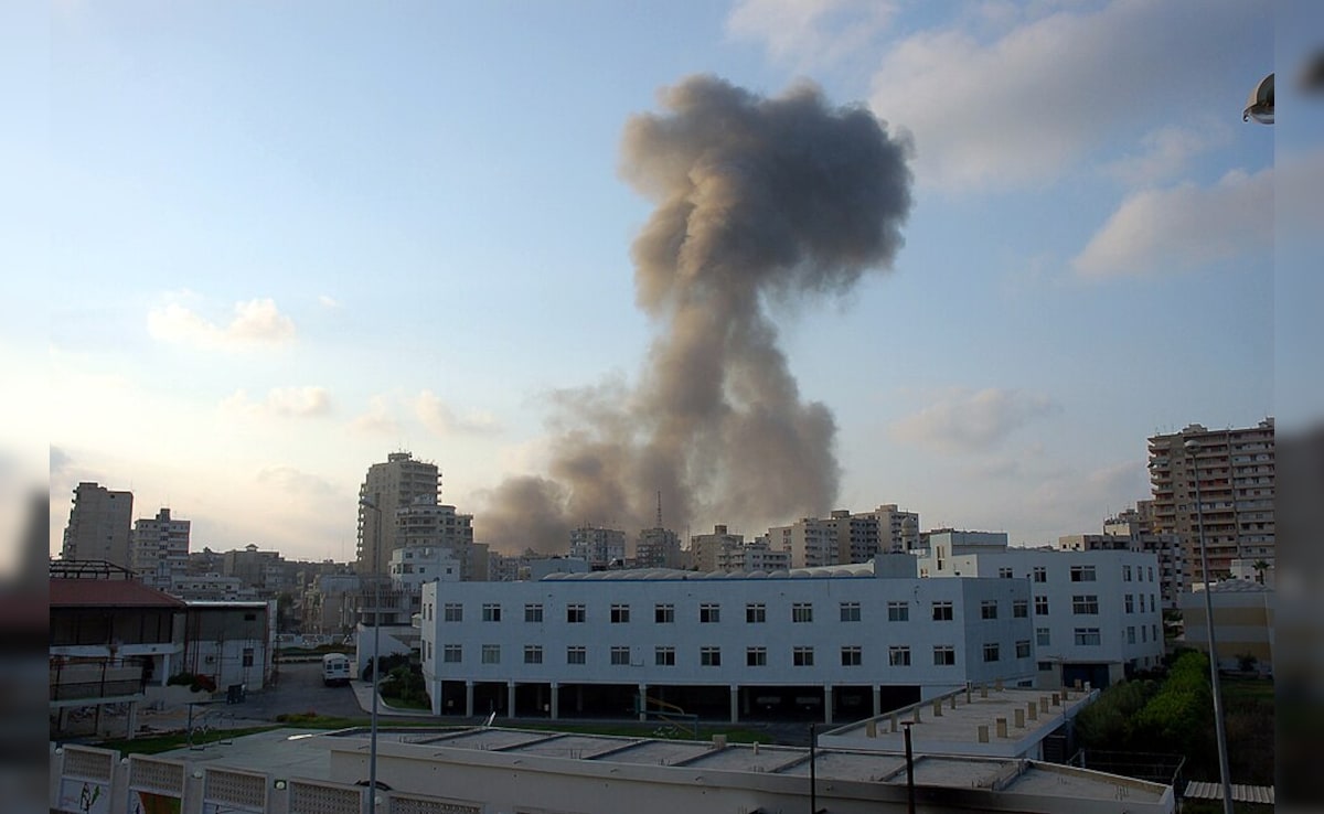 Ceasefire All But Over? Israel's South Lebanon Strikes Keep Hormuz Flashpoint Alive