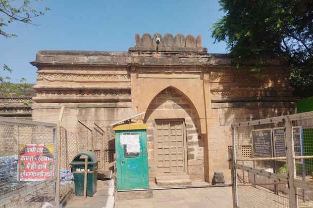 भोजशाला फैसले के बाद शहर काजी ने कहा- हाईकोर्ट का सम्मान, सुप्रीम कोर्ट में करेंगे अपील
