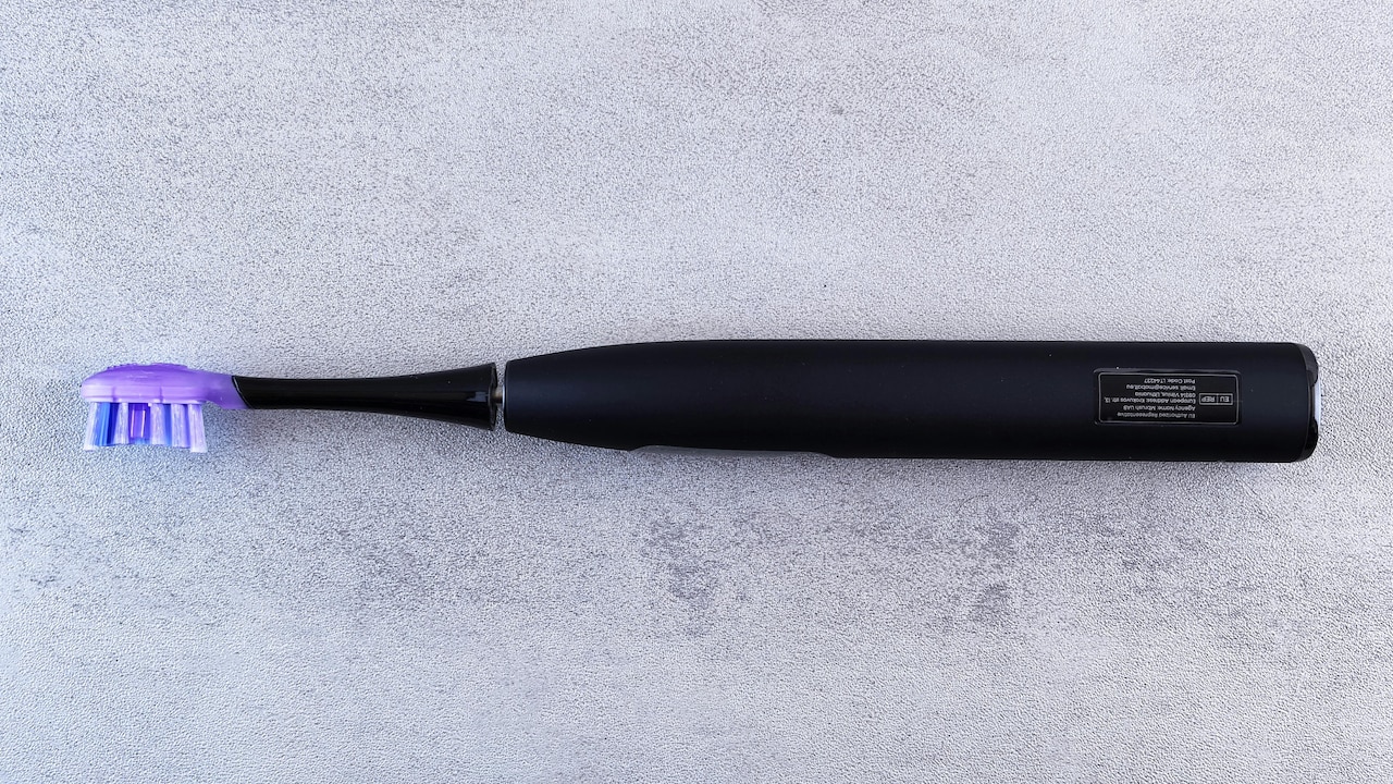 Why Electric Toothbrushes Became Luxury Essentials: Oral Care Benefits Dentists Recommend Why Electric Toothbrushes Became Luxury Essentials: Oral Care Benefits Dentists Recommend