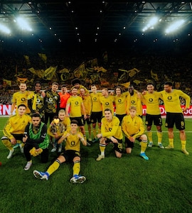 Borussia Dortmund Down Frankfurt To Push Albert Riera Close To The Edge