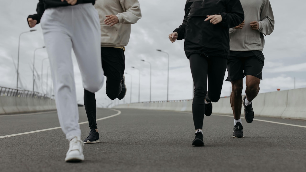 How To Pick Gym Joggers That Do Not Trap Heat