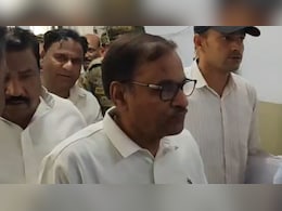 जल जीवन मिशन घोटाले में महेश जोशी को भेजा जेल, पेशी के दौरान भावुक हुए संजय बड़ाया