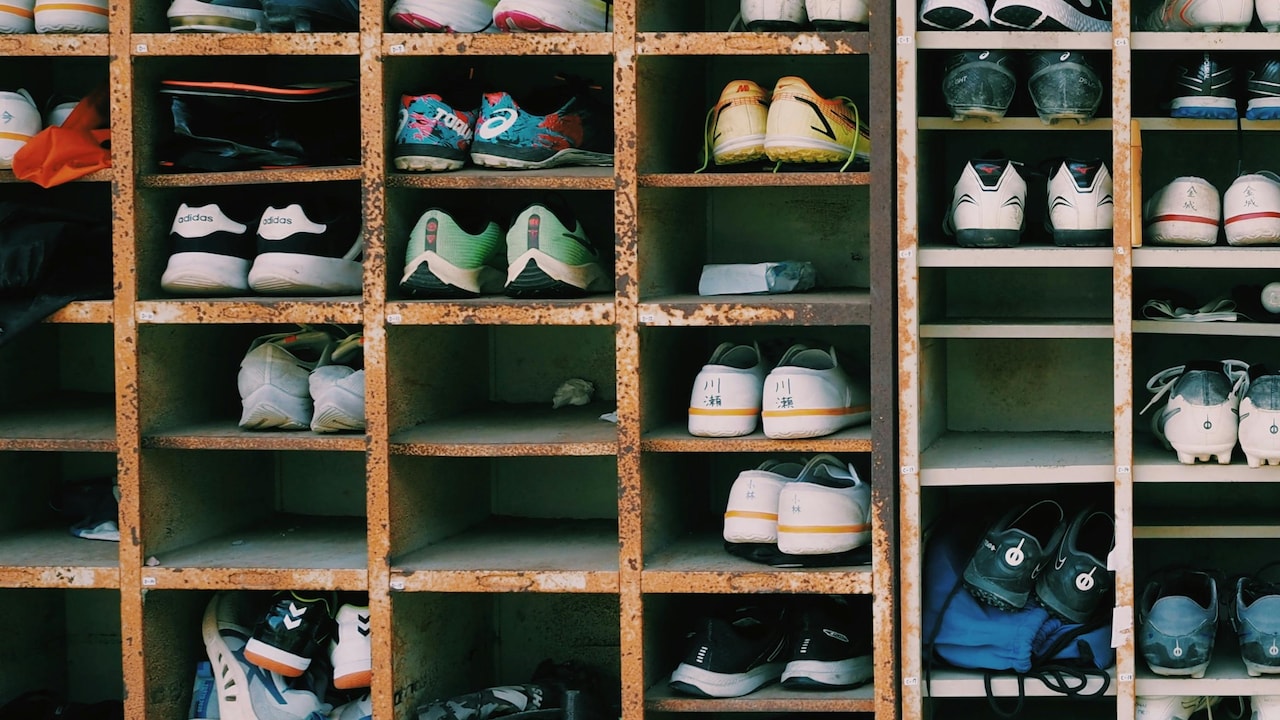 Why Plastic Shoe Racks Collapse: Better Home Storage For Heavy Use