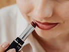 SALE में ₹199 से भी कम में मिल रही है Maybelline, Swiss Beauty, Sugar जैसे शानदार ब्रांड्स की लिपस्टिक