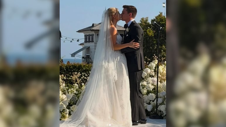 Heather Locklear, Richie Sambora Reunite As Daughter Ava Marries Tyler Farrar In California