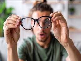 40 के बाद आंखों की सेहत से न करें लापरवाही, Regular Eye Test से बच सकती है रोशनी