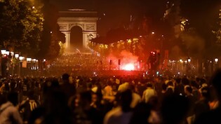 PSG की चैंपियन लीग जीत के बाद फ्रांस में भारी हिंसा, 400 से ज्यादा गिरफ्तार; पेरिस में सड़कों पर लोग
