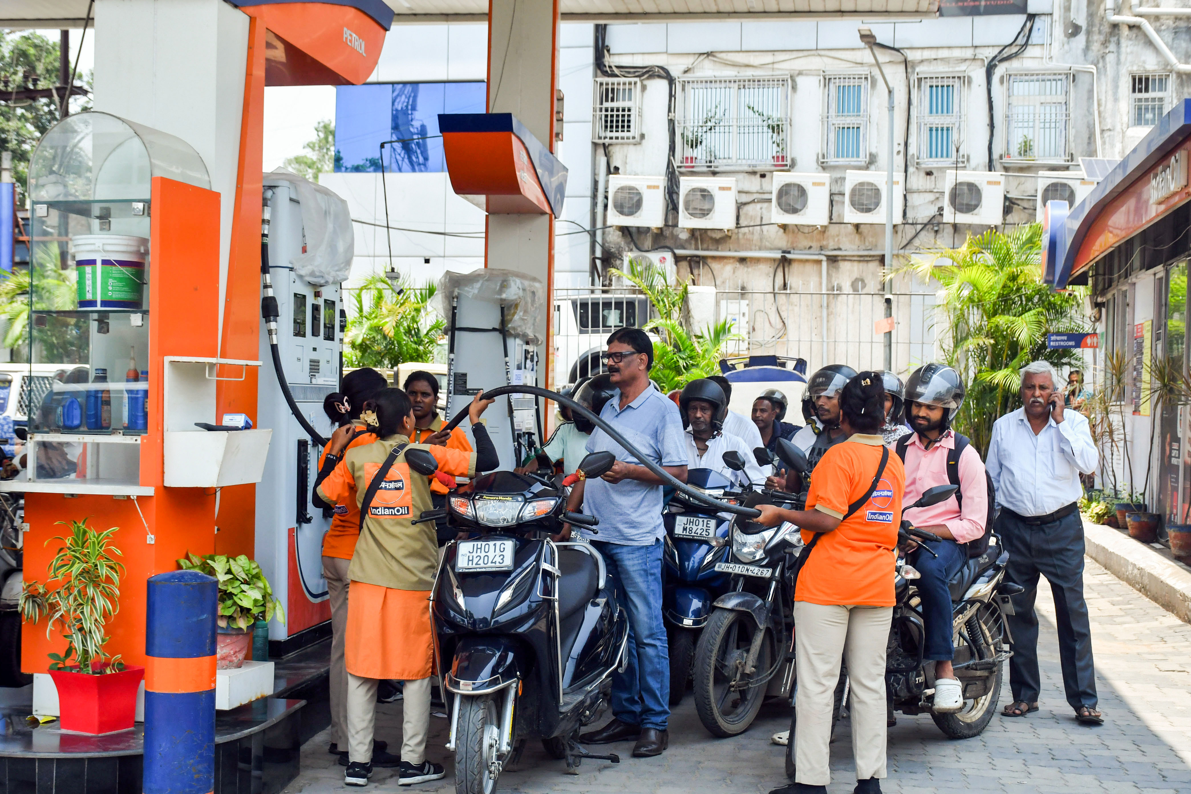Petrol Diesel Prices Hike LIVE: "Shielding Citizens Instead Of Passing Oil Shock," Say Government Sources On Fuel Price Hike