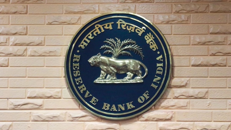 थेट RBIच्या तिजोरीवरच डल्ला! कचऱ्याचा डबा, 98 दिवसांचे गूढ मौन अन् आजारपणाची मोठी सुटी; असा रचला चोरीचा गेम