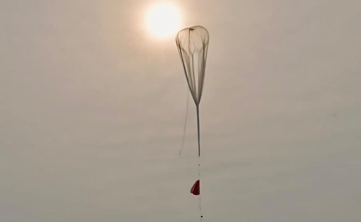 Indian Startup's Experimental Balloon Platform Rises 25 km Above Earth