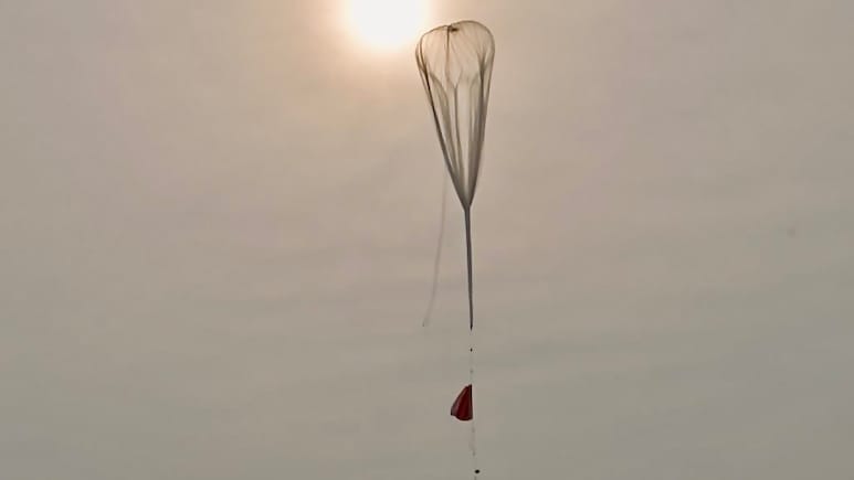 Indian Startup's Experimental Balloon Platform Rises 25 km Above Earth