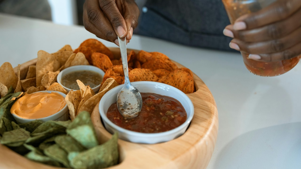 Must-have serveware from Myntra Pay Day that can change how food is presented on the table