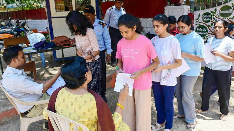NEET पेपर लीक: नए कानून के बावजूद क्यों नहीं थमे पेपर लीक? जान लीजिए क्या है प्रावधान और सजा