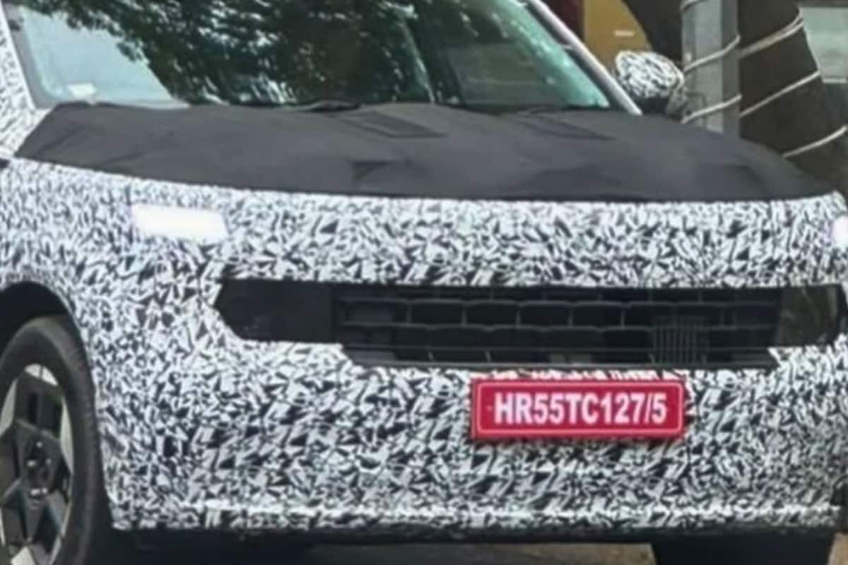 Next-Gen Kia Sonet Camo Covered Front Fascia [Image Source- Instagram (Automatta)]