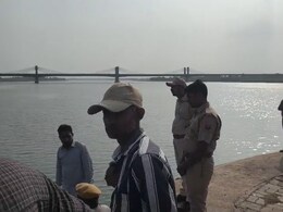 राजस्थान: माही नदी में पलटी 10 लोगों से सवार नाव, संगमेश्वर महादेव मंदिर जा रहे थे सभी
