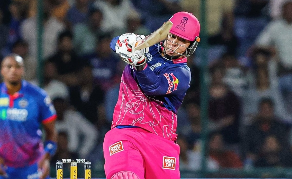 DC vs RR Live Score, IPL 2026: Vaibhav Sooryavanshi Surpasses Virat Kohli For Big Record, Mitchell Starc Puts RR In Trouble