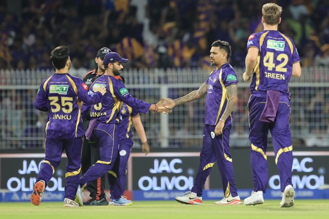 IPL 2026: 65 मैच और KKR की जीत के बाद भी चौथी टीम का फैसला नहीं, आखिरी मैच तक बना रह सकता है रोमांच, जानें समीकरण