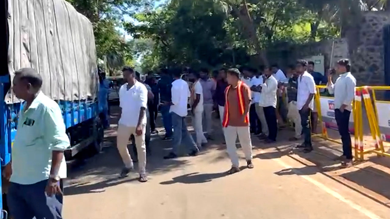 Tamil Nadu: Fans Gather At Vijay's Doorstep As Security Drops