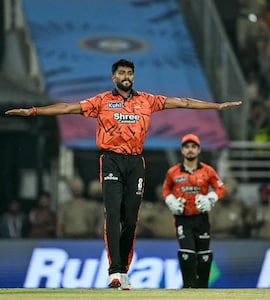 Sunrisers Hyderabad Pacers Fiery Celebration To Vaibhav Sooryavanshis Dismissal Angers Internet