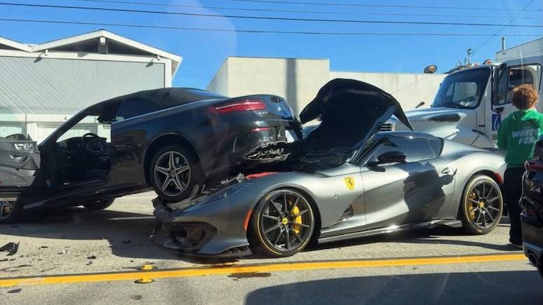 Ferrari Worth Rs 23 Crore Crashes Into Mercedes-Benz: Result Is Expensive