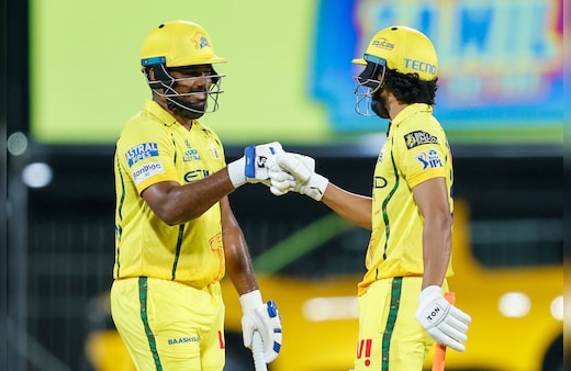 LSG vs CSK LIVE Score, IPL 2026:  आकाश सिंह ने चेन्नई को दिया पहला झटका, ऋतुराज 13 रन बनाकर आउट