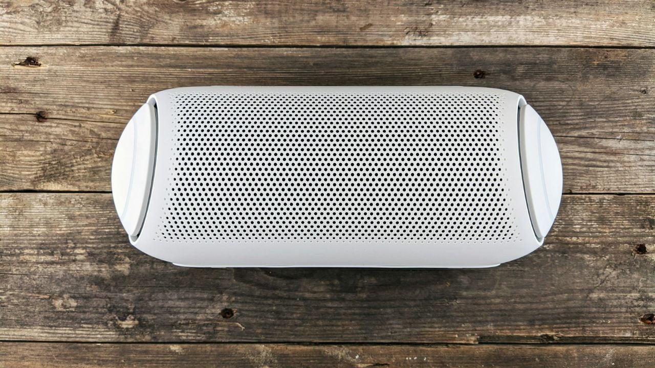 दमदार साउंड, बेहतर बैटरी लाइफ... ये हैं 3000 के अंदर आने वाले Portable Bluetooth speakers 