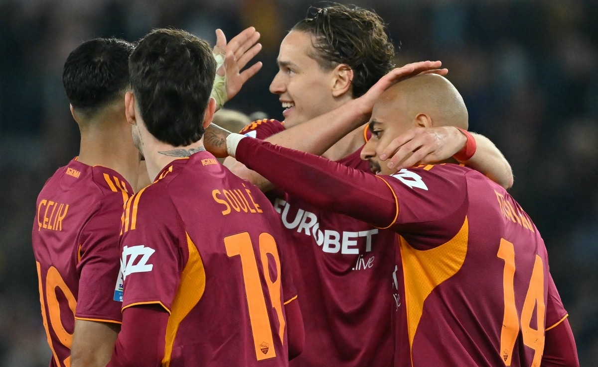 Romas Champions League Return Back On As AC Milan, Juventus Wobble