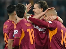 Romas Champions League Return Back On As AC Milan, Juventus Wobble