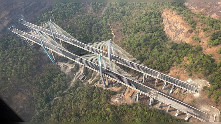 Mumbai-Pune Expressway 'Missing Link' Opens, Bypasses Ghat Stretch, Cuts Travel Time by 30 Minutes