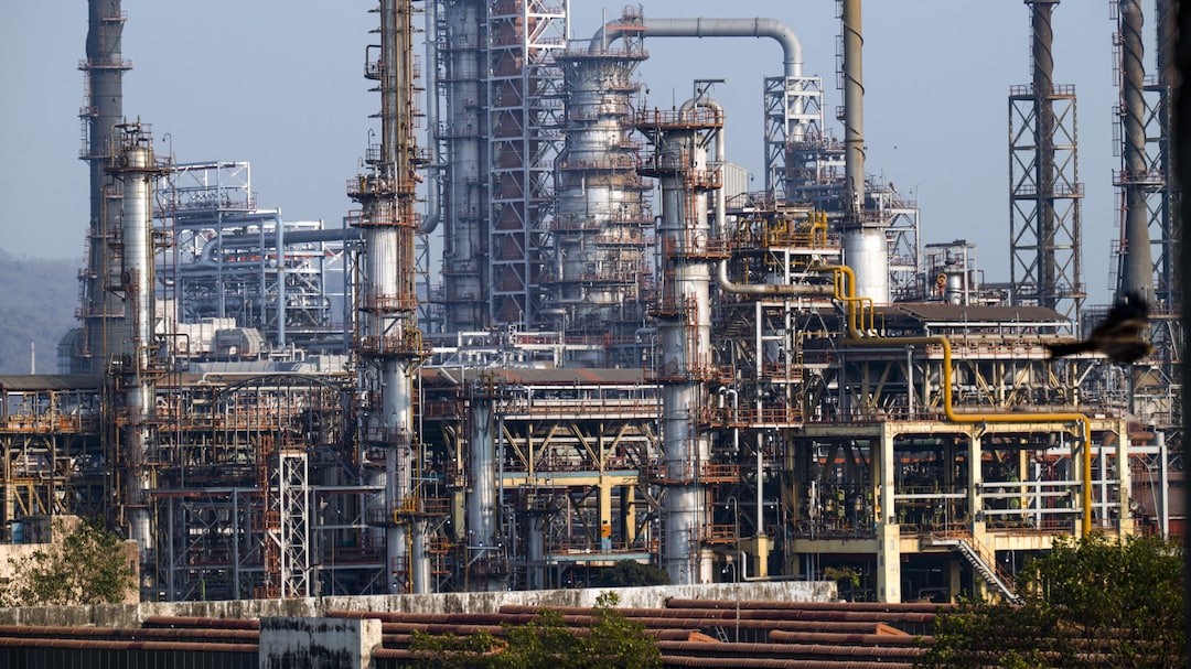 Petrol, Diesel Prices To Rise? OMCs Eye Modest Fuel Price Hike As Losses Mount, Says Report