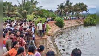 Eight Drown While Collecting Mussels In River In Karnataka
