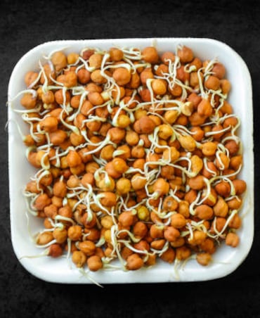 Benefits Of Eating Sprouts