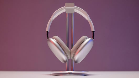 अपने Tech Lover फ्रेंड को दें ये टॉप 5 गिफ्ट, खुशी से झूम उठेगा दोस्&zwj;त