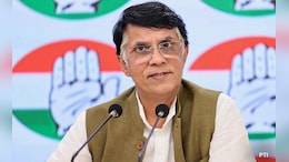 कांग्रेस नेता पवन खेड़ा को सुप्रीम कोर्ट से बड़ी राहत, असम CM की पत्नी के केस में मिली अग्रिम जमानत