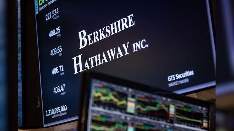 Berkshire Amasses $2.6 Billion Stake In Delta Airlines