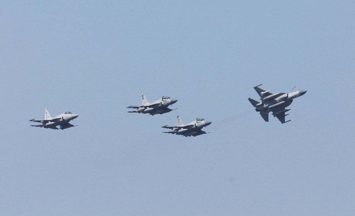 Pak, Mediator For Iran, Deploys Thousands Of Troops, Jets In Saudi: Report
