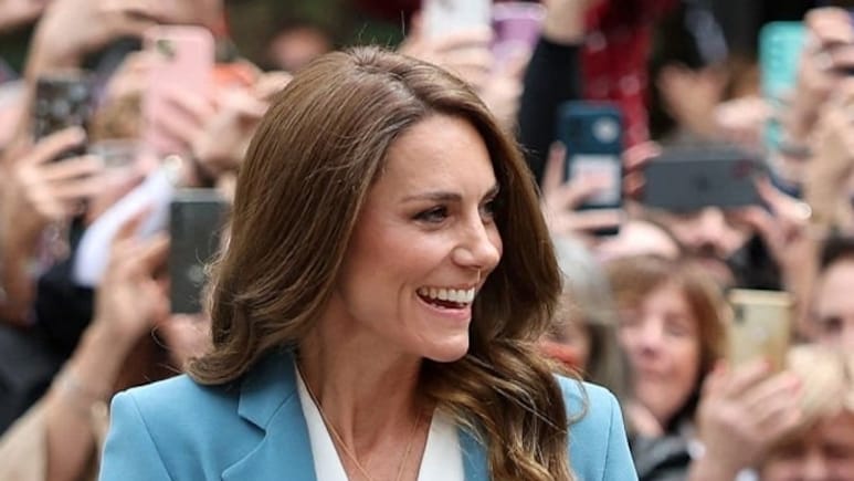 Kate Middleton Travels To Italy For First Official International Trip Following Cancer Diagnosis
