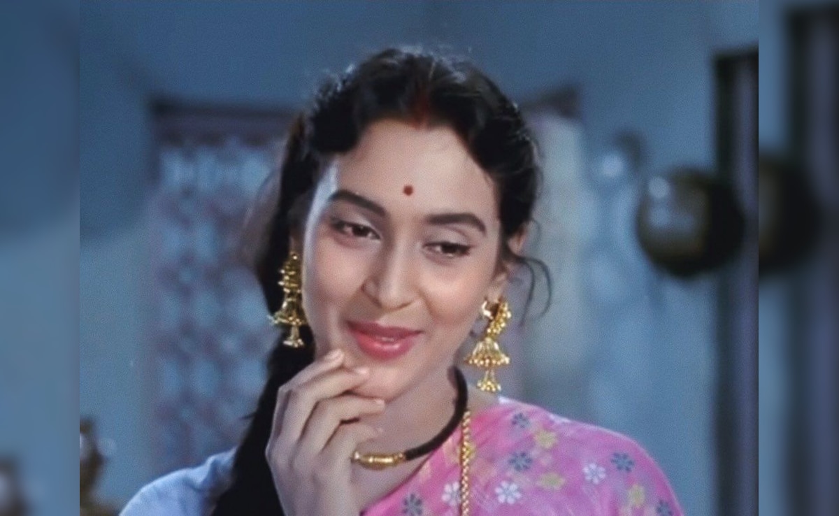 नूतन का दामाद है बॉलीवुड का यह सुपरस्टार, पत्नी भी रह चुकी है 90s की टॉप एक्ट्रेस