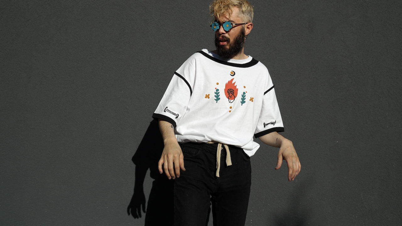 Mens casual wear just got a sporty vibe with 