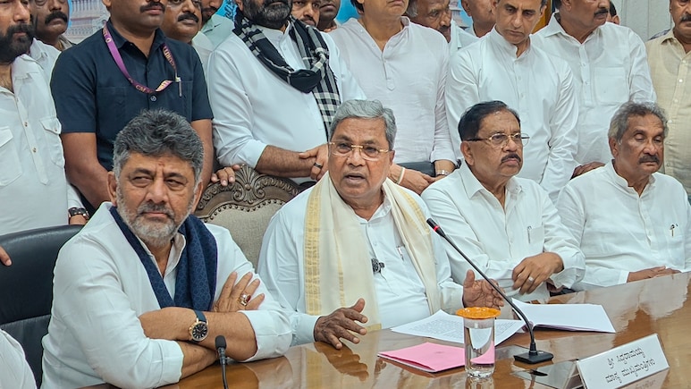 'संविधान मेरा धर्म, जनता मेरी भगवान', CM पद से इस्तीफे के बाद सिद्धारमैया का भावुक पोस्ट