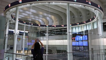 Asian Stocks, US Futures Climb On Tech Optimism: Markets Wrap