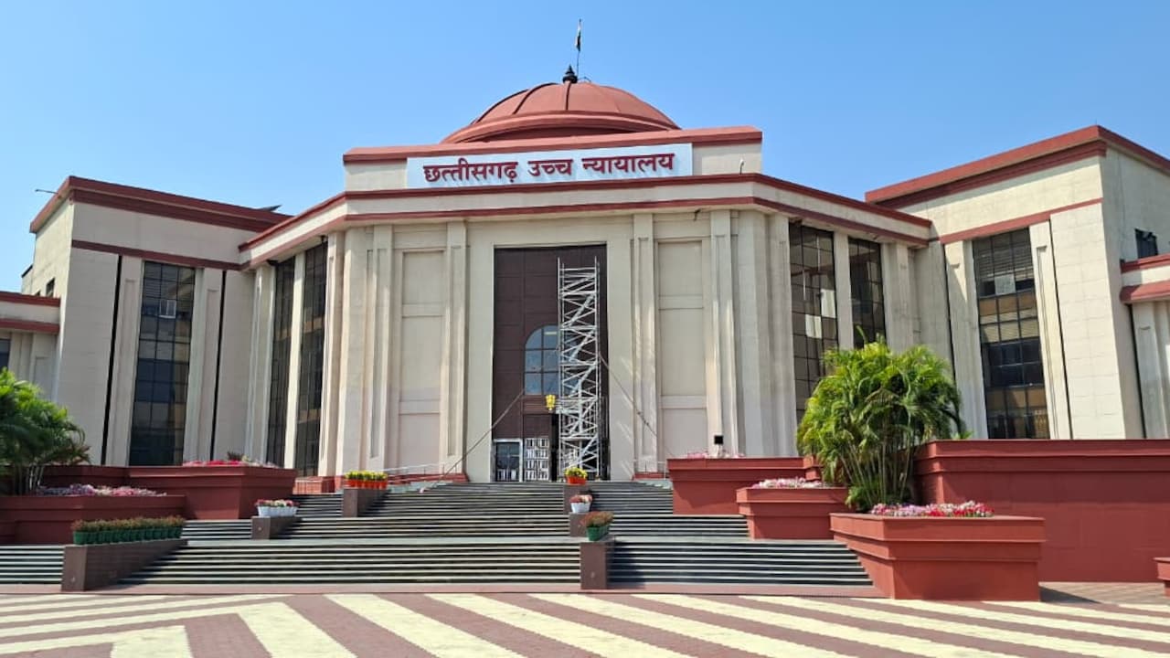 वक्फ बोर्ड के 'DJ बैन' वाले फरमान पर हाईकोर्ट का ब्रेक, निर्देशों के अमल पर लगी अंतरिम रोक