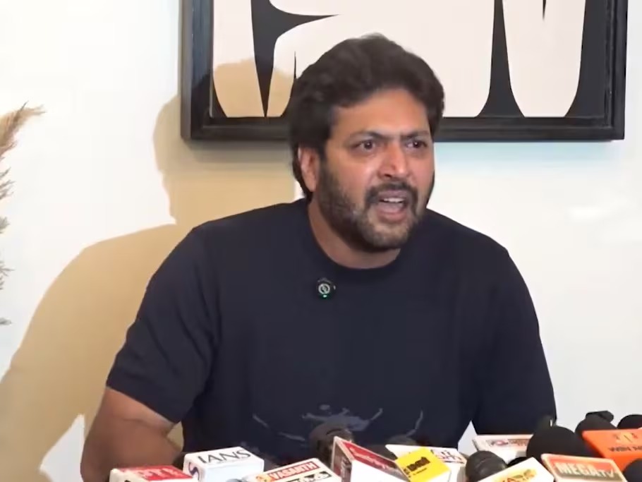 'कमाई के बावजूद मेरे पास आज तक अपना बैंक अकाउंट नहीं&rsquo;, तलाक के बीच रवि मोहन बोले- चुपचाप सहता रहा