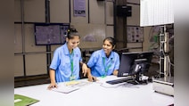 WB Govt Jobs: पश्चिम बंगाल सरकार का बड़ा फैसला, सरकारी नौकरियों के लिए बढ़ाई Age Limit, जानें अब कितनी होगी