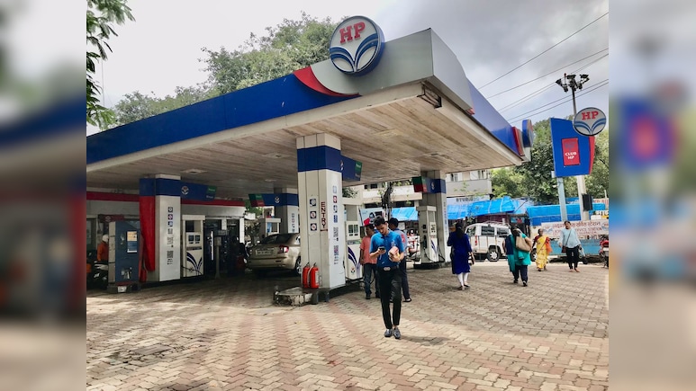 HPCL Dealers Allege Forced Sale Of Expensive 'Power' Petrol Over Regular Fuel